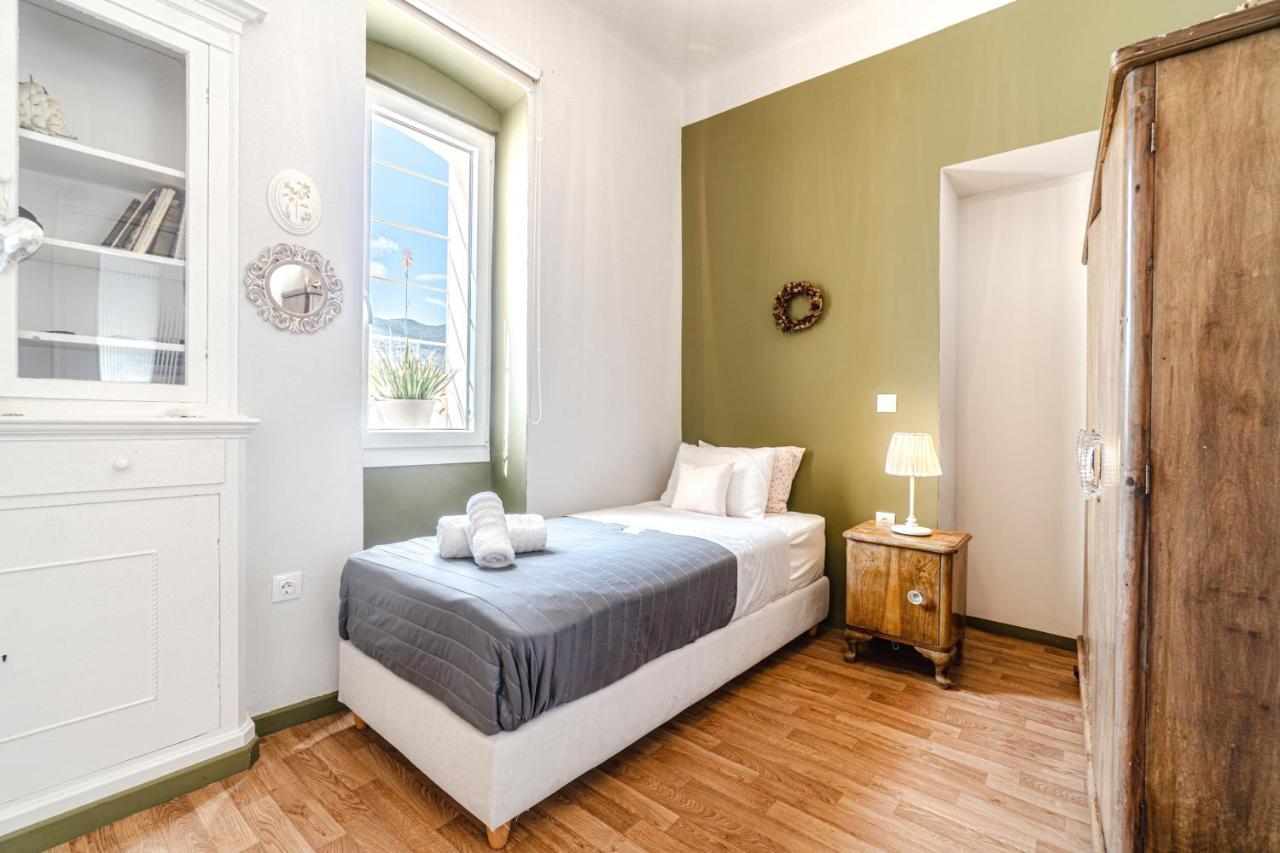 Castel Abaso Boutique Apartments By Explore Andros Kültér fotó