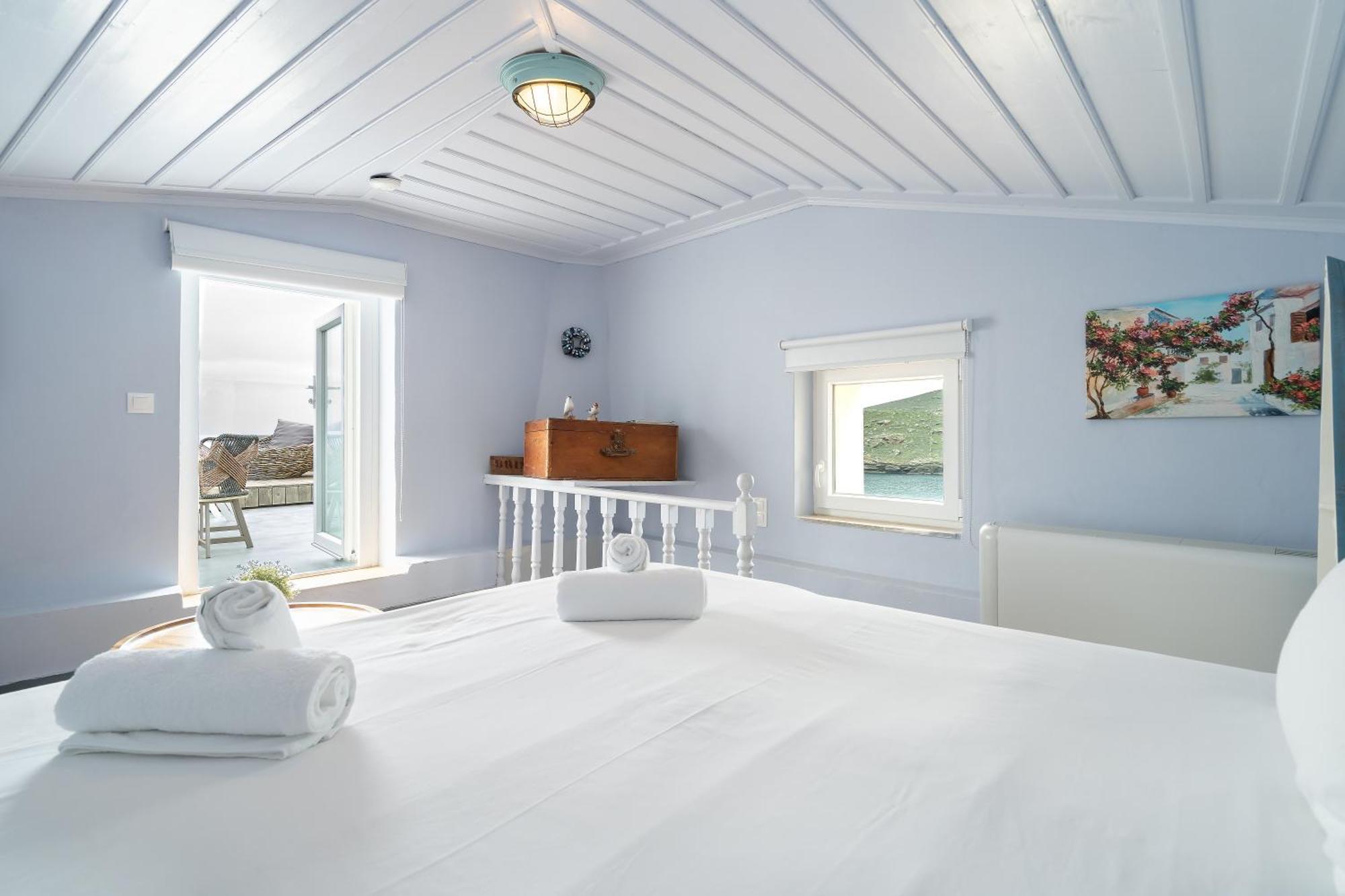Castel Abaso Boutique Apartments By Explore Andros Kültér fotó