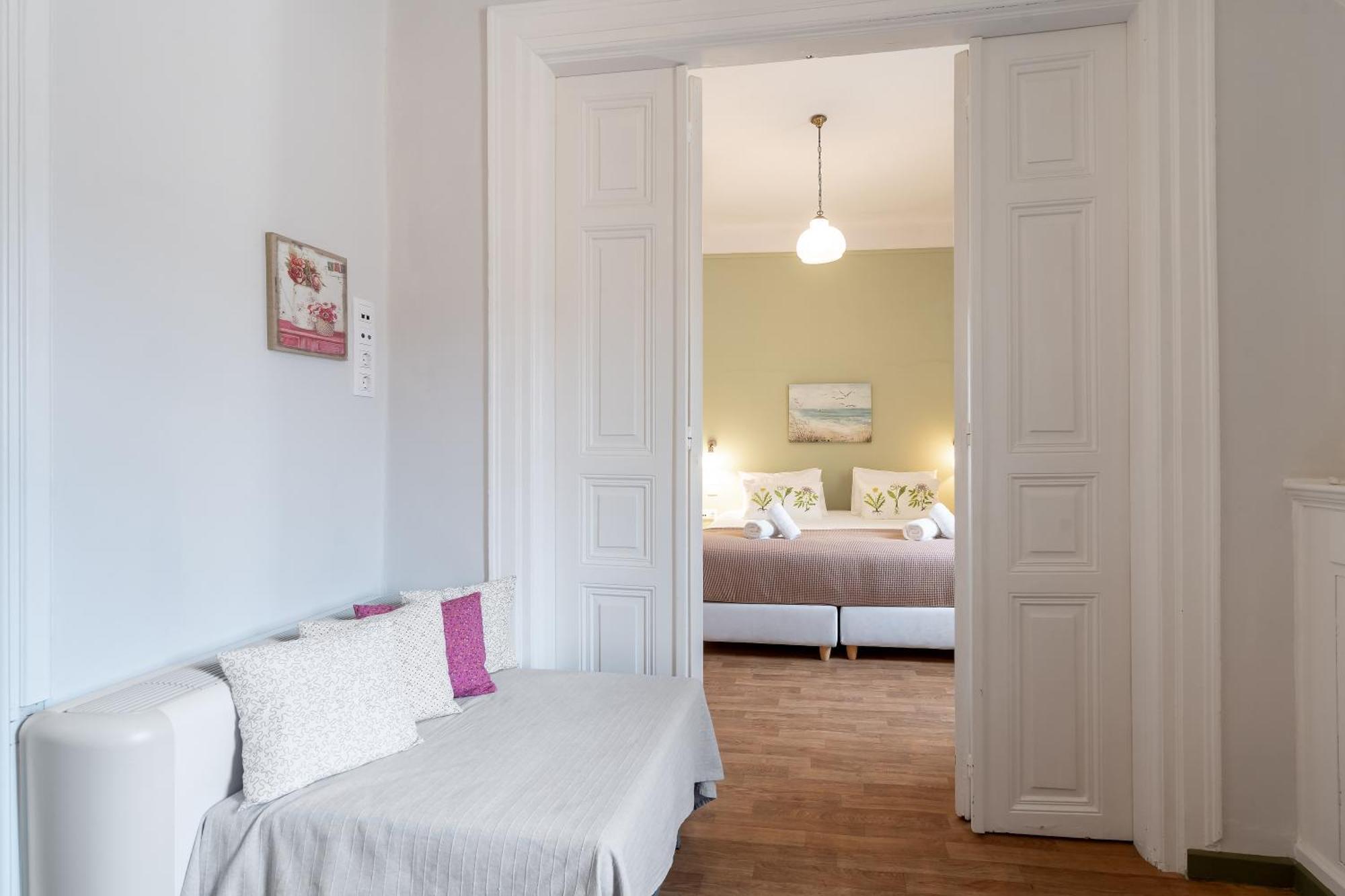 Castel Abaso Boutique Apartments By Explore Andros Kültér fotó